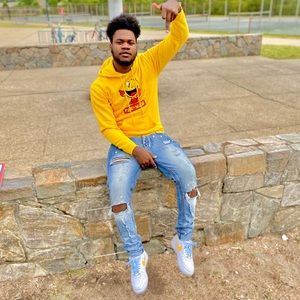 Meet your Posher, Rogansly